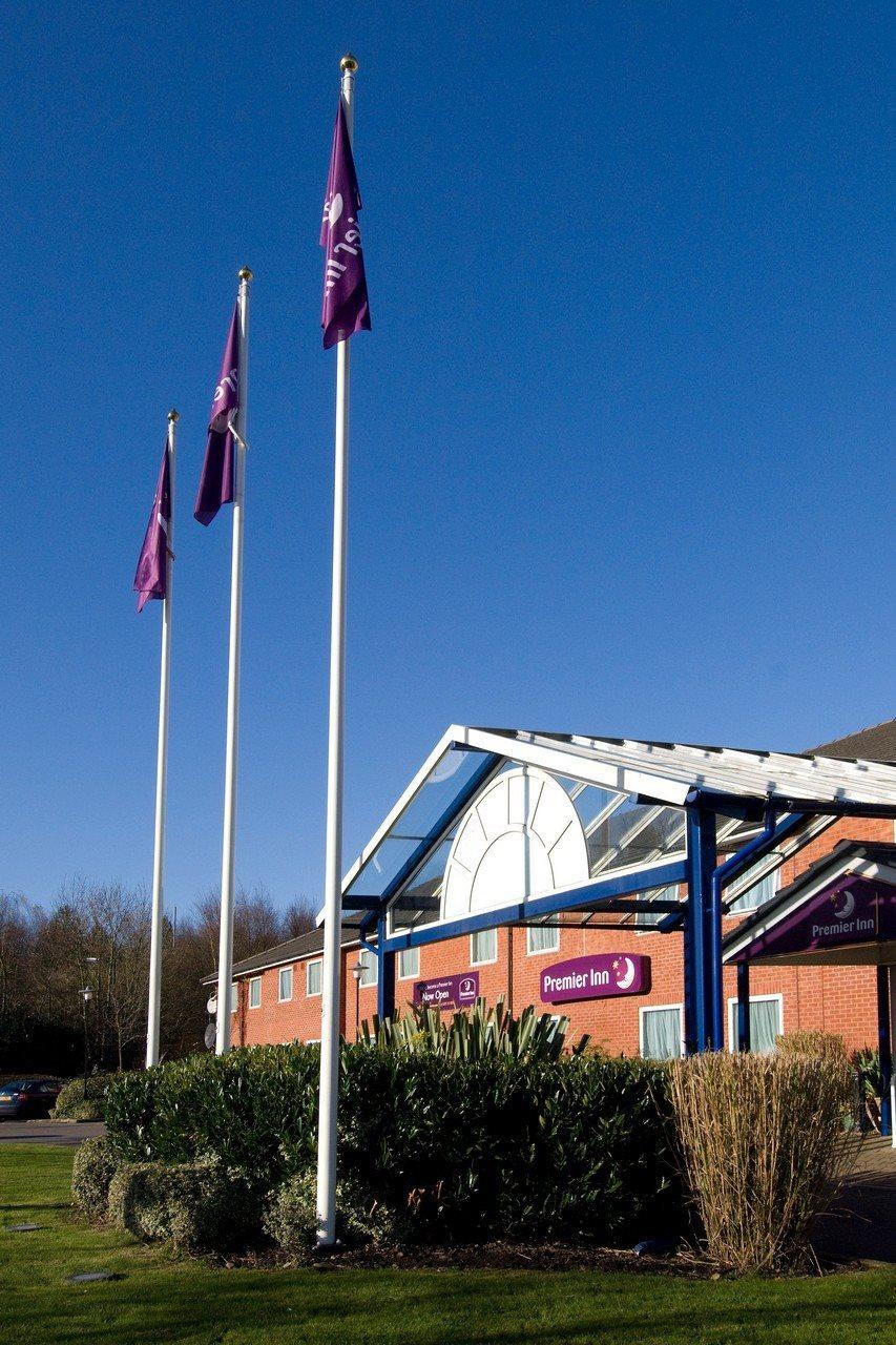 Premier Inn Pontypool Luaran gambar