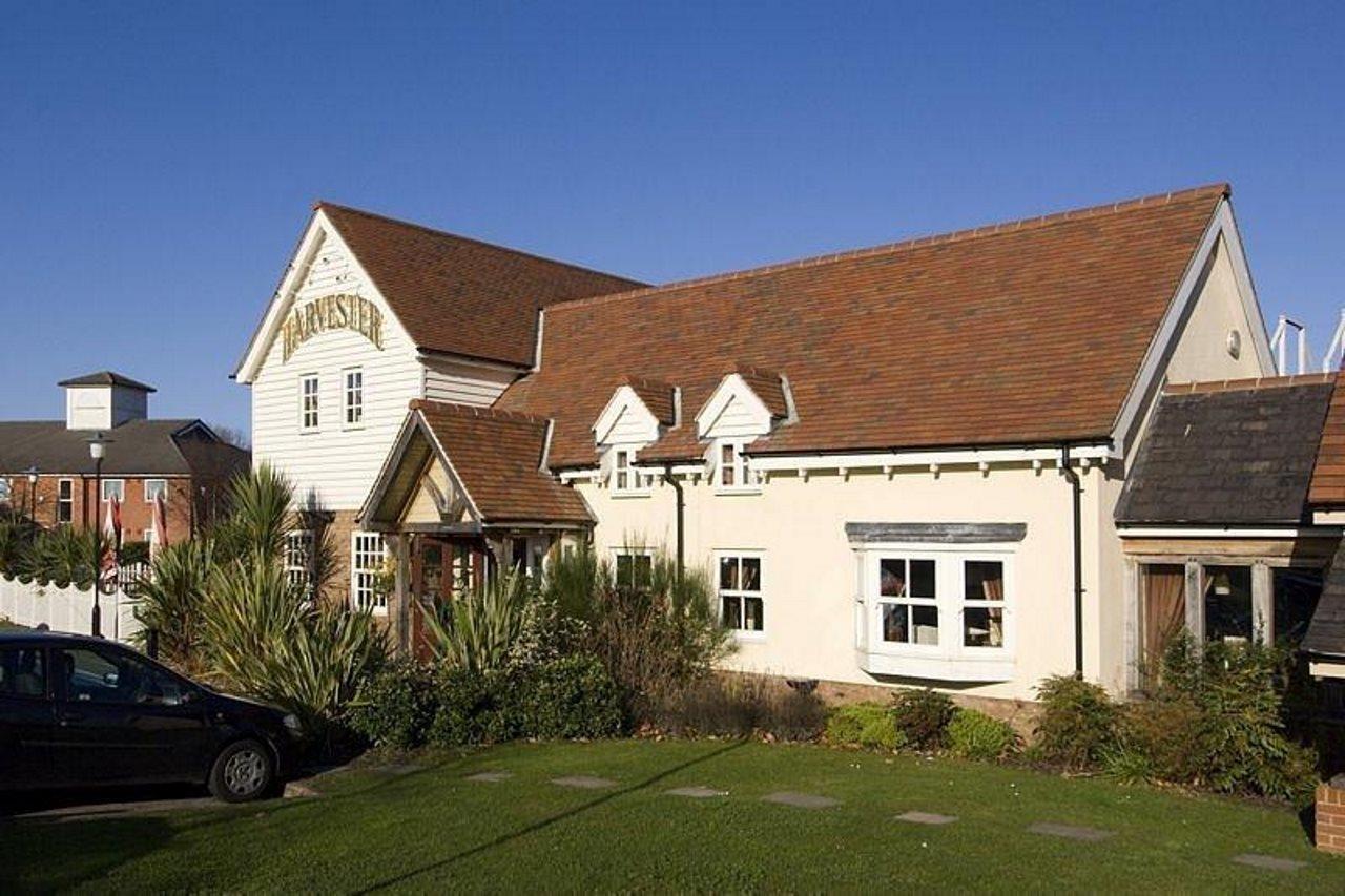 Premier Inn Pontypool Luaran gambar